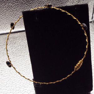 ARTIST OFFERING WIRE JET NUGGETS "KNOTTED BARBED WIRE" BRACELET 28